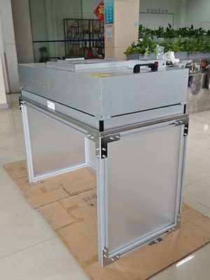 Superficie di lavoro in acciaio inossidabile Flusso laminare Cappa Flusso d'aria verticale per area di lavoro sterile