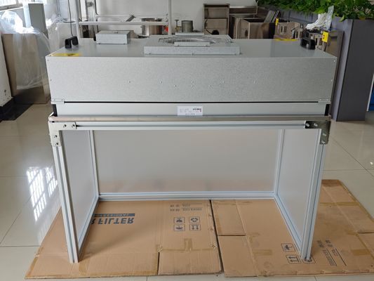 Cappuccio di flusso laminare in alluminio Flusso d'aria orizzontale 99,99% Efficienza del filtro